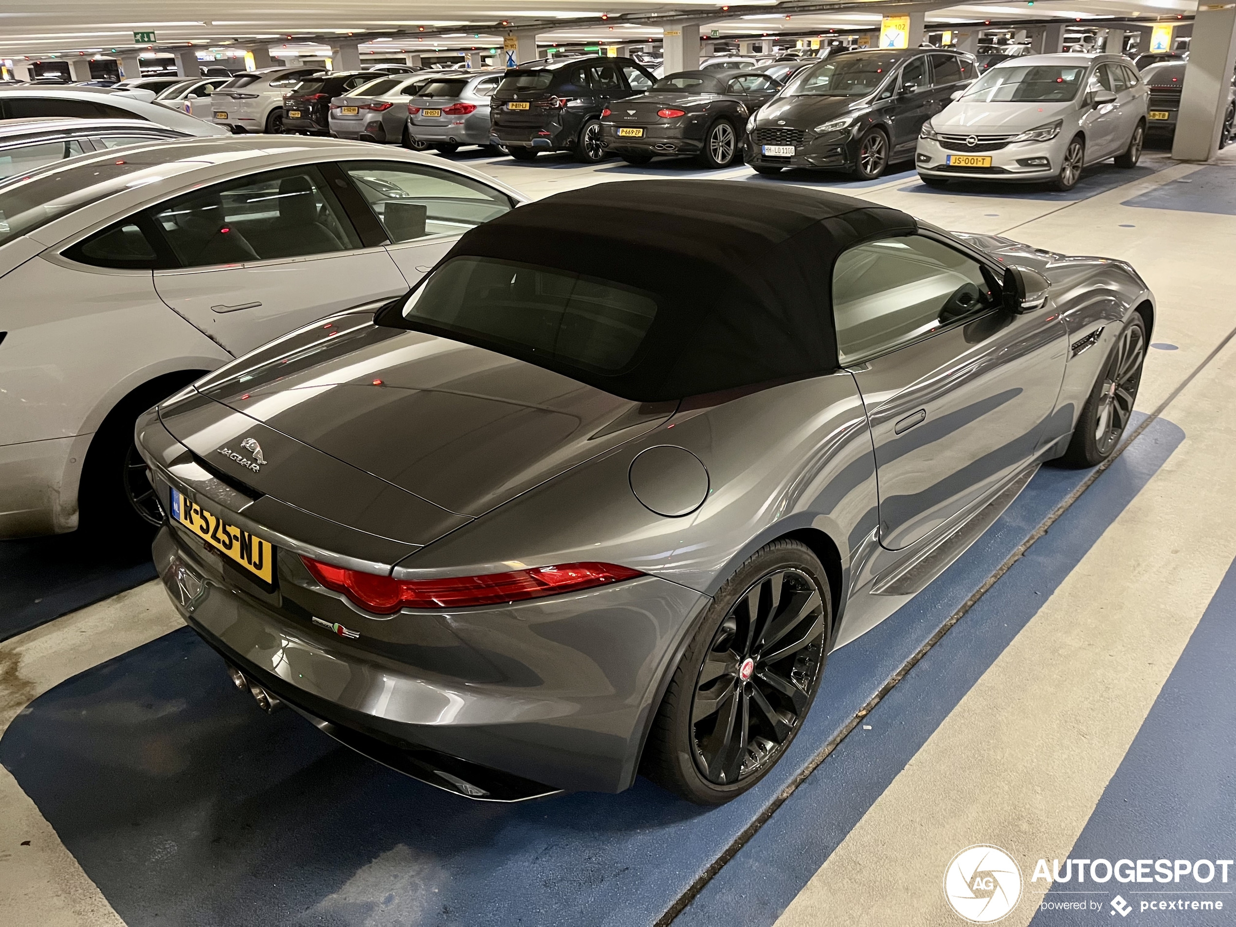 Jaguar F-TYPE S AWD Convertible