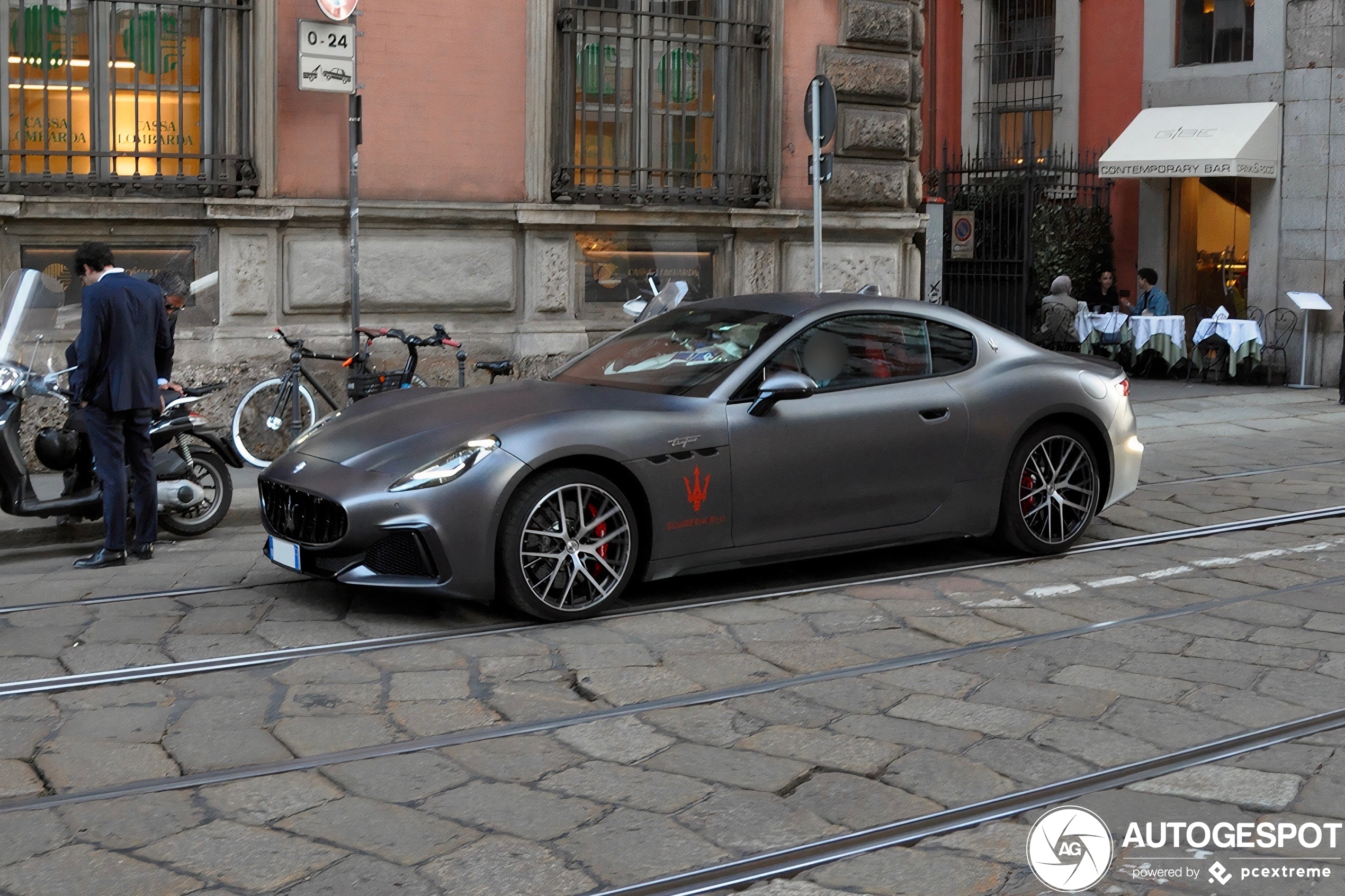 Maserati GranTurismo Trofeo shows up in Milan