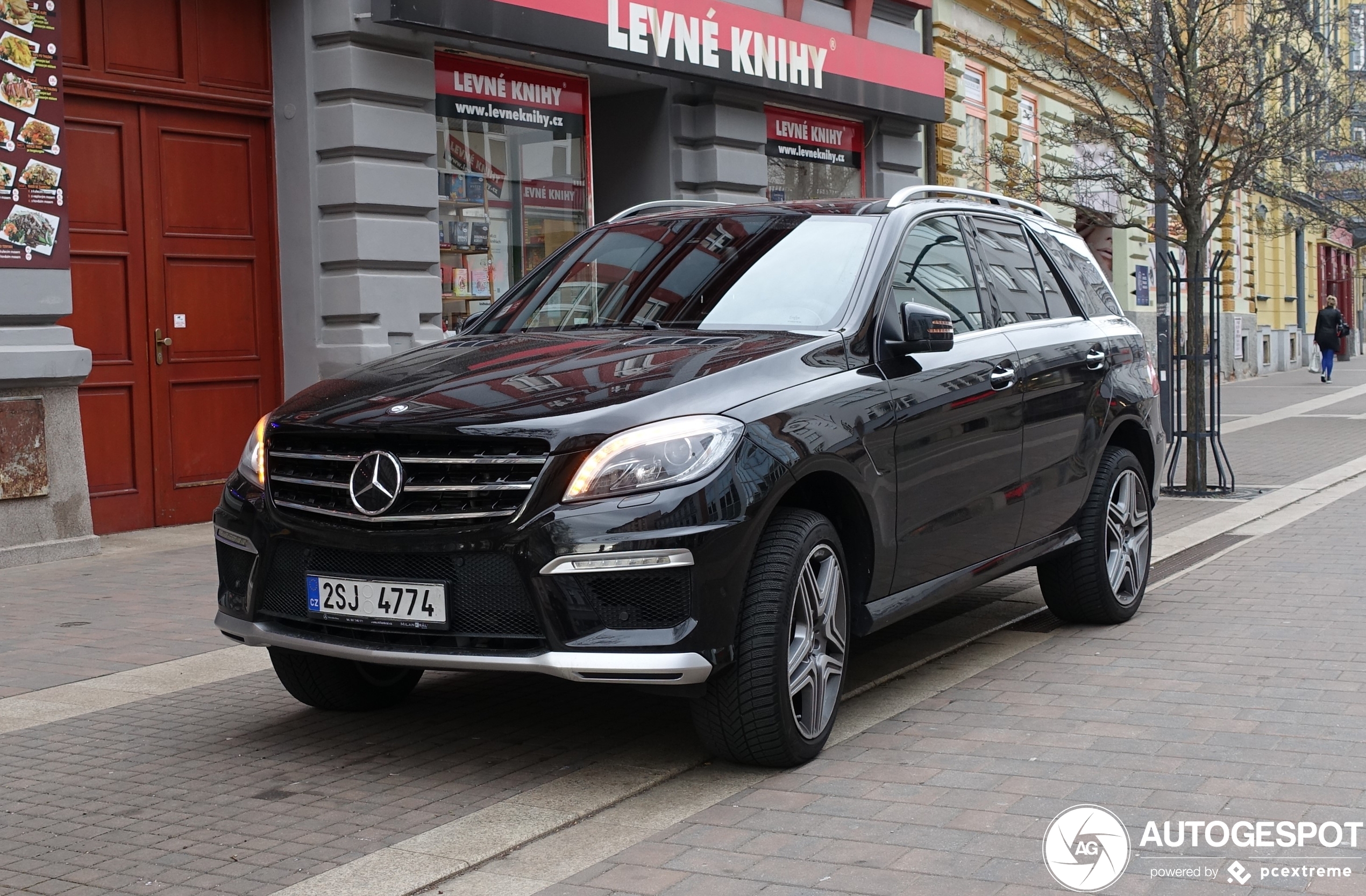 Mercedes-Benz ML 63 AMG W166