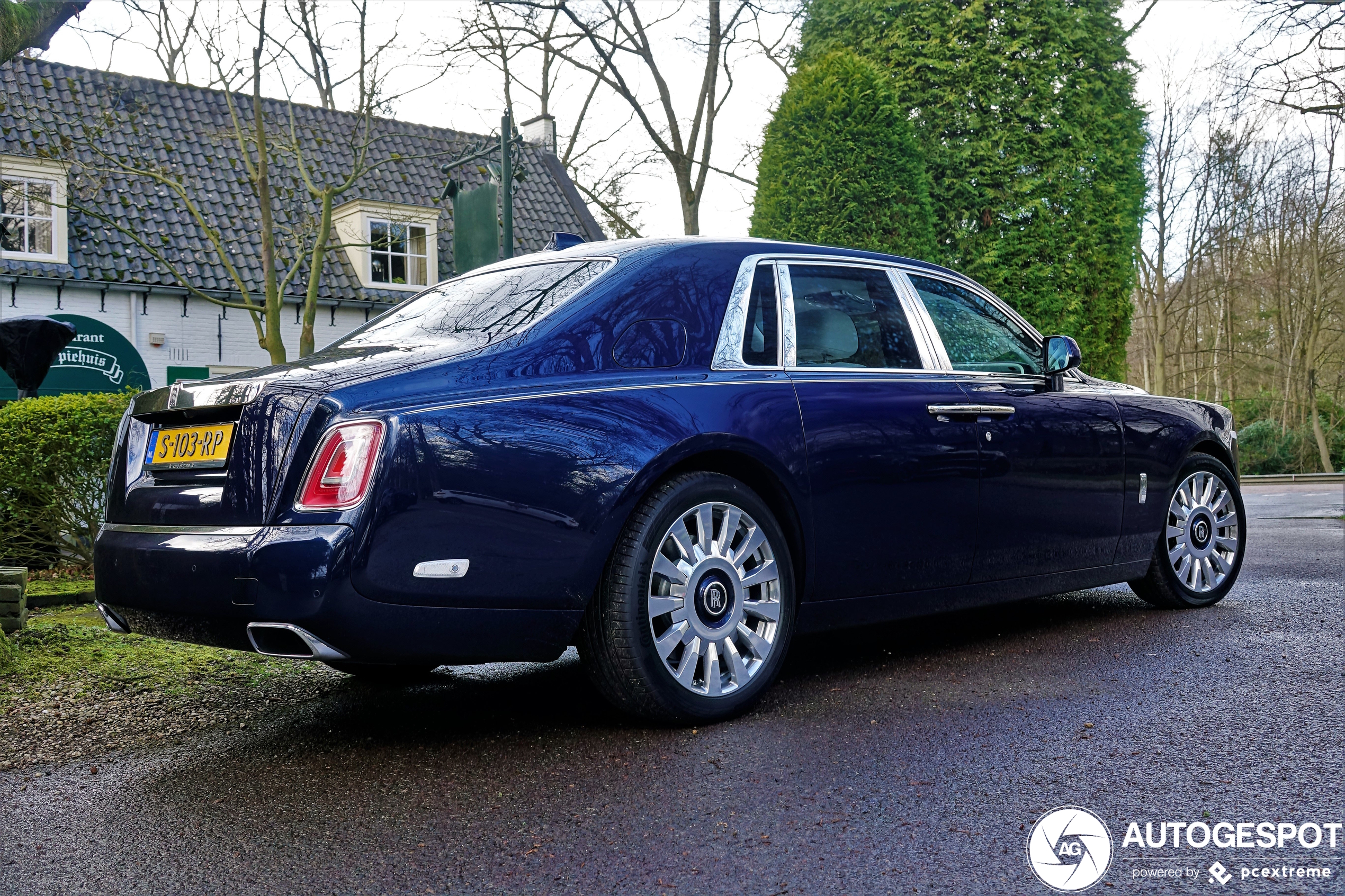 Rolls-Royce Phantom VIII Series II