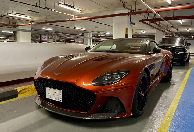 Aston Martin DBS Superleggera Volante