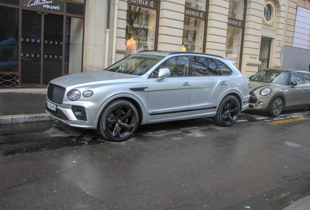 Bentley Bentayga Hybrid 2021