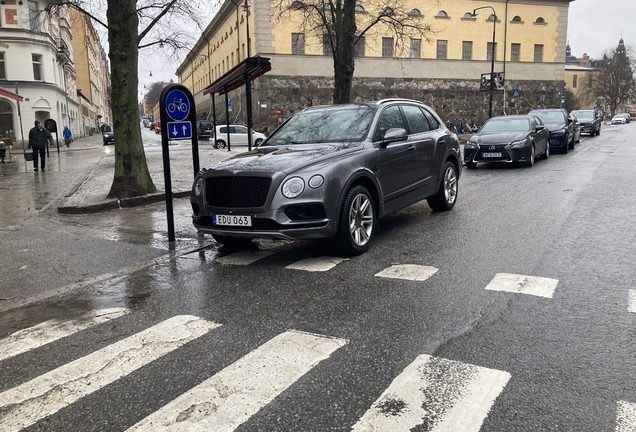 Bentley Bentayga V8