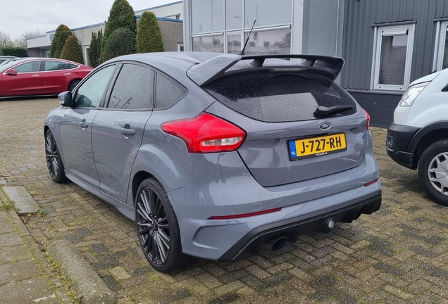 Ford Focus RS 2015