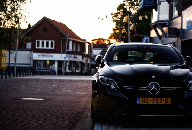 Mercedes-AMG E 63 S W213