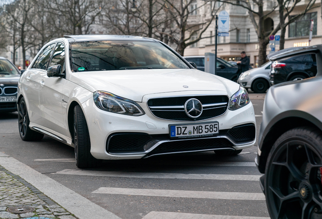 Mercedes-Benz E 63 AMG S W212