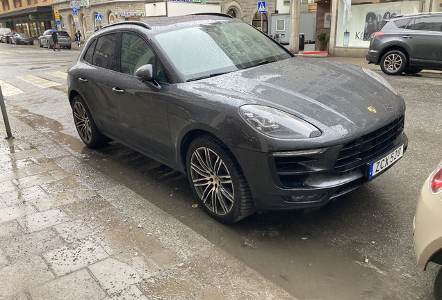 Porsche 95B Macan GTS