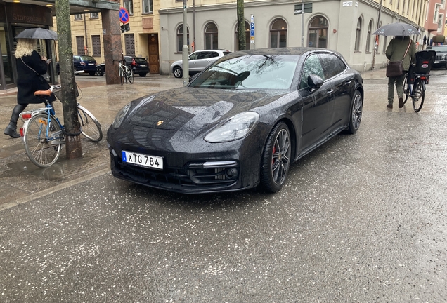 Porsche 971 Panamera GTS Sport Turismo