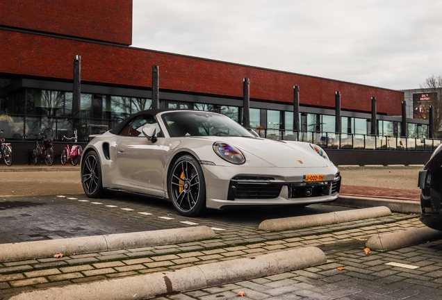 Porsche 992 Turbo S Cabriolet