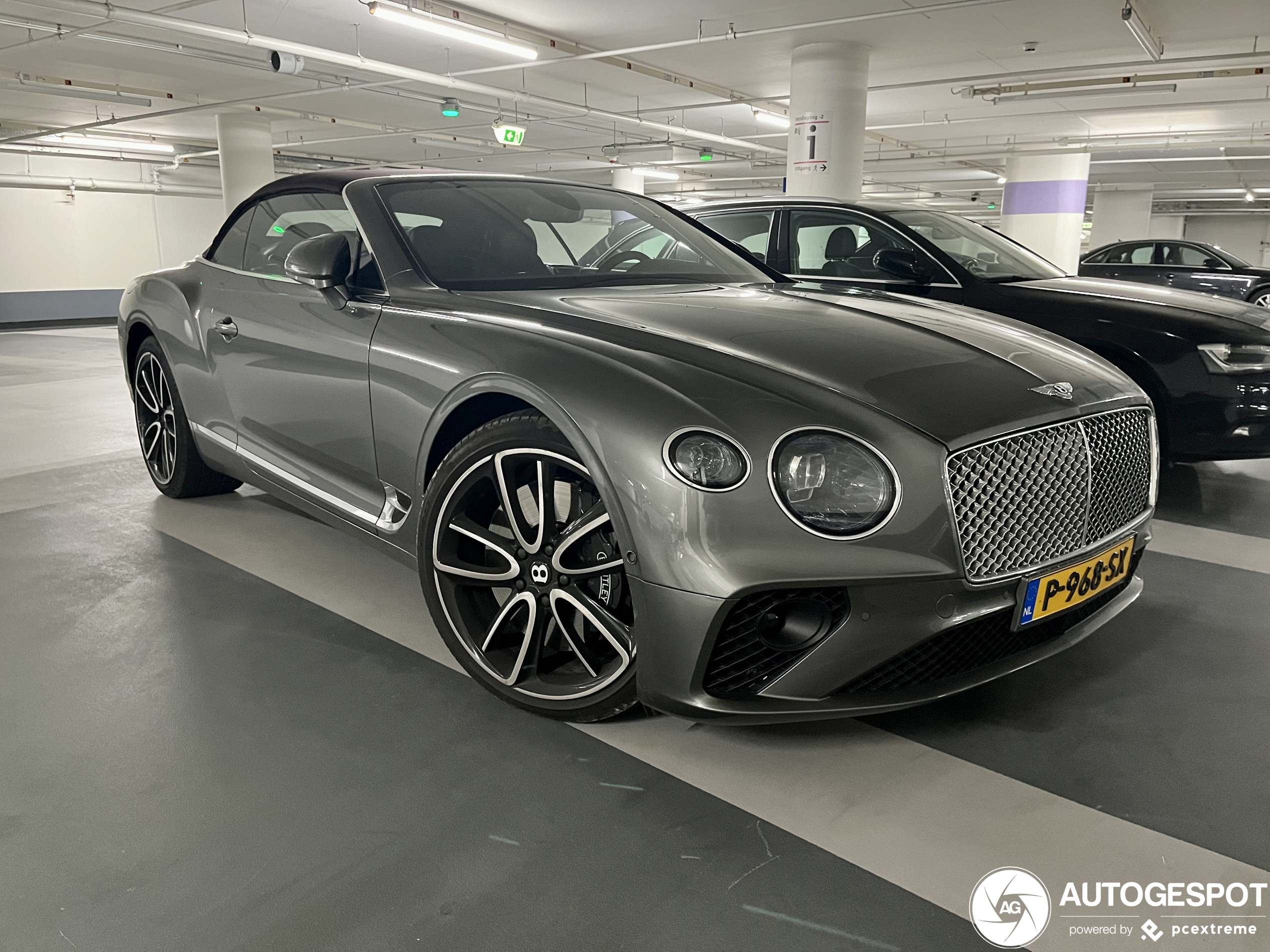 Bentley Continental GTC V8 2020