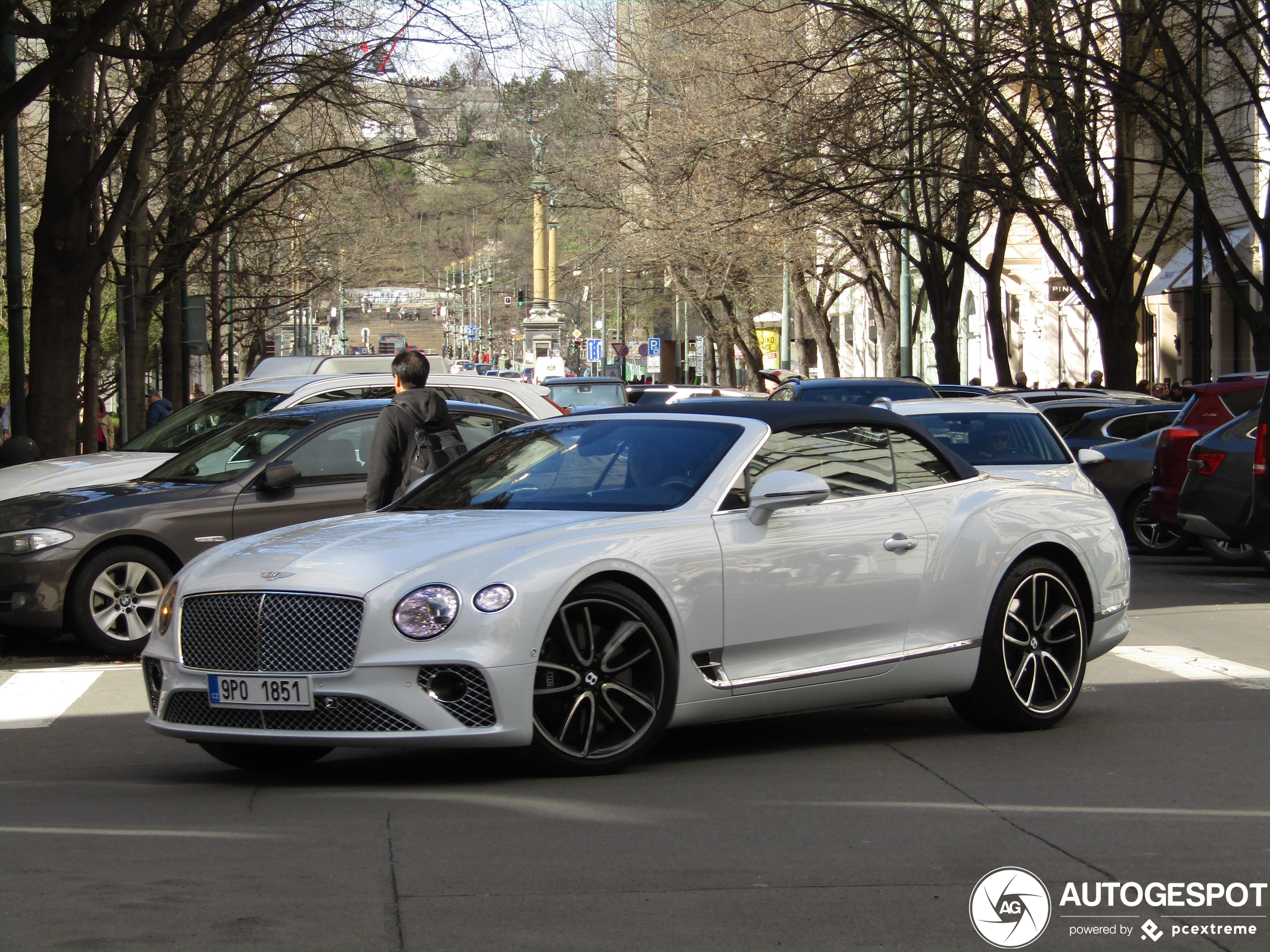 Bentley Continental GTC V8 2020