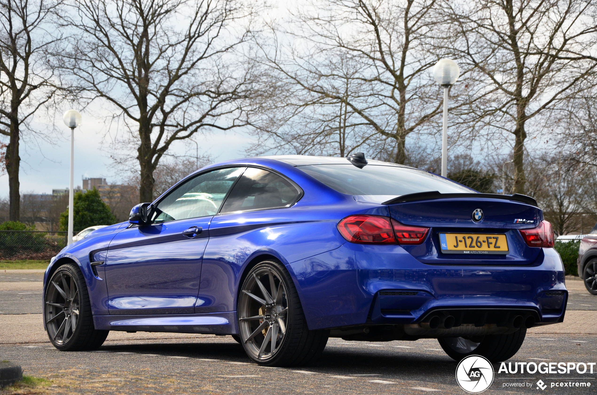 BMW M4 F82 CS