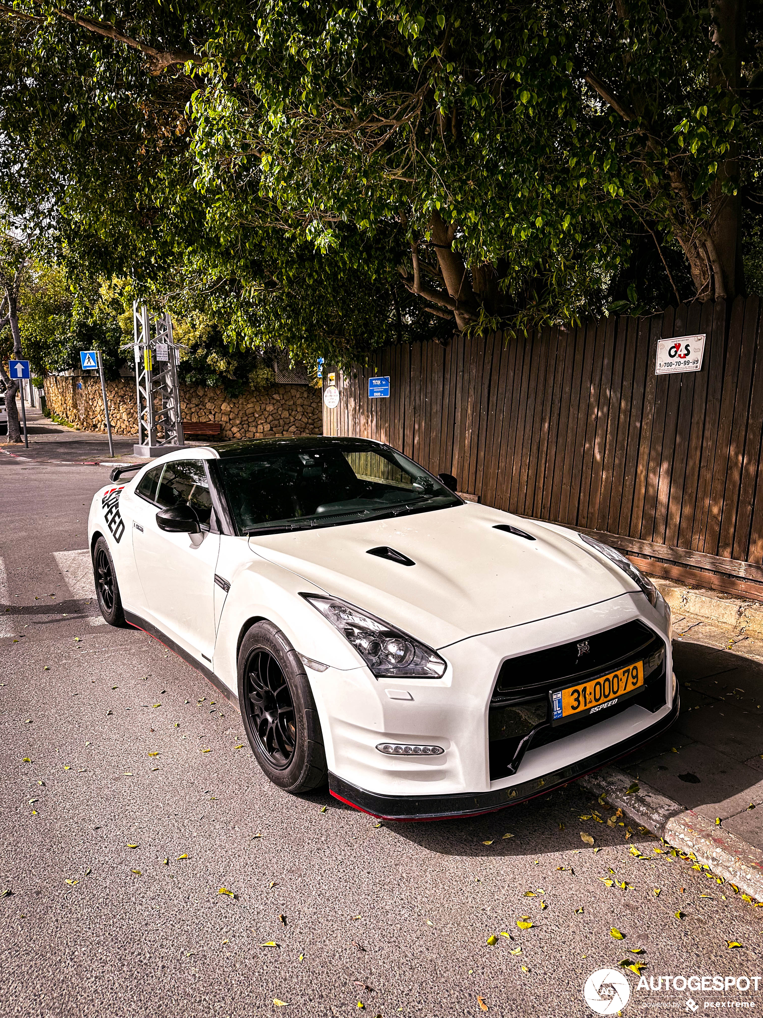 Nissan GT-R AMS Performance Alpha 10