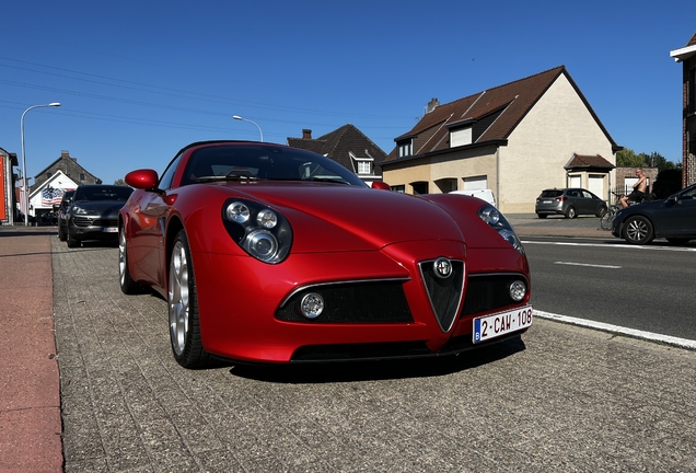 Alfa Romeo 8C Spider