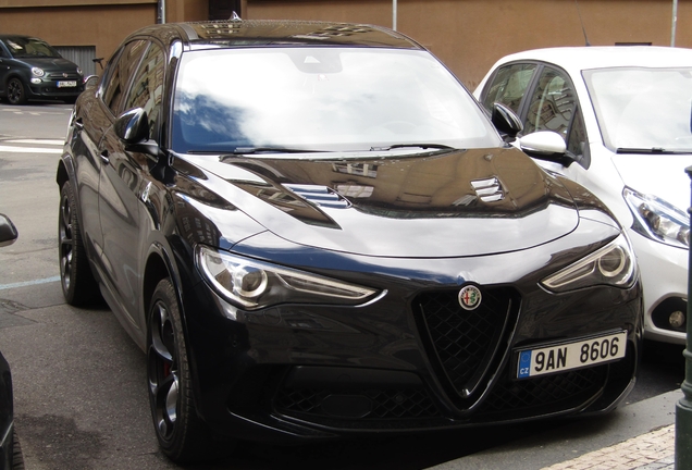 Alfa Romeo Stelvio Quadrifoglio 2020