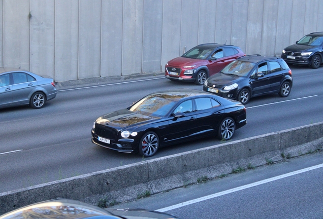 Bentley Flying Spur Hybrid