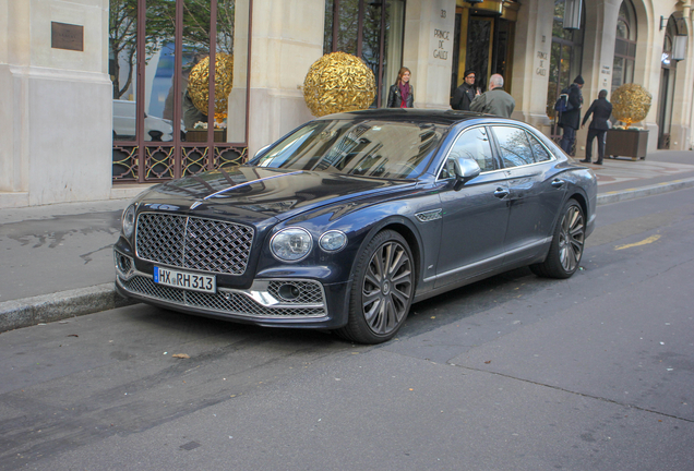 Bentley Flying Spur V8 2022 Mulliner