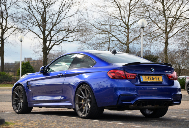 BMW M4 F82 CS