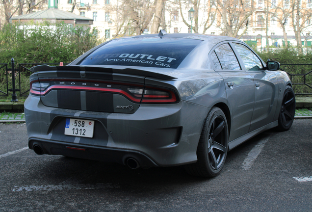 Dodge Charger SRT Hellcat