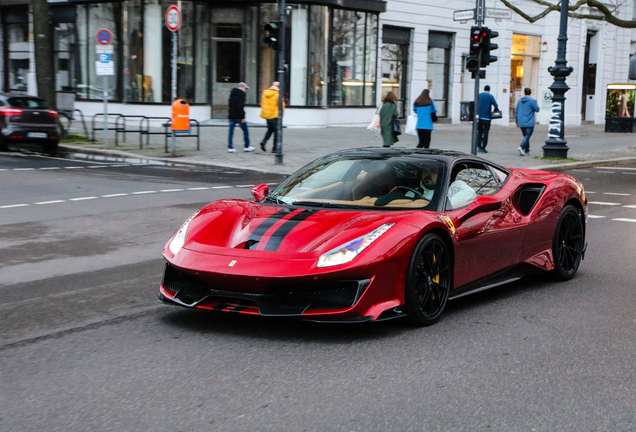 Ferrari 488 Pista