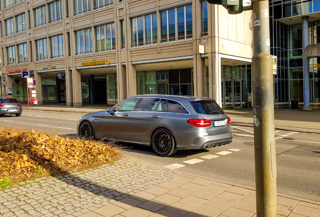 Mercedes-AMG C 63 Estate S205