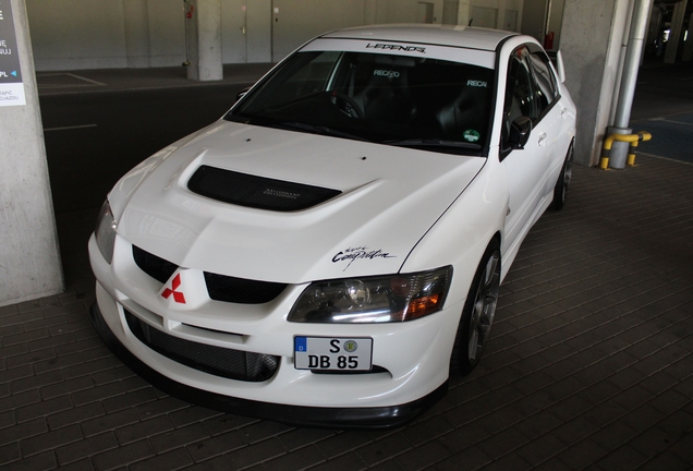 Mitsubishi Lancer Evolution IX RalliArt