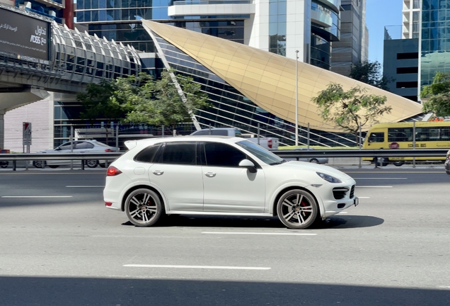 Porsche 958 Cayenne GTS