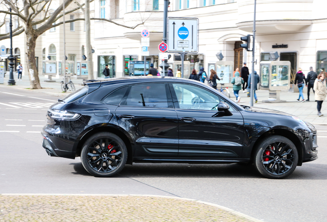 Porsche 95B Macan GTS MkIII