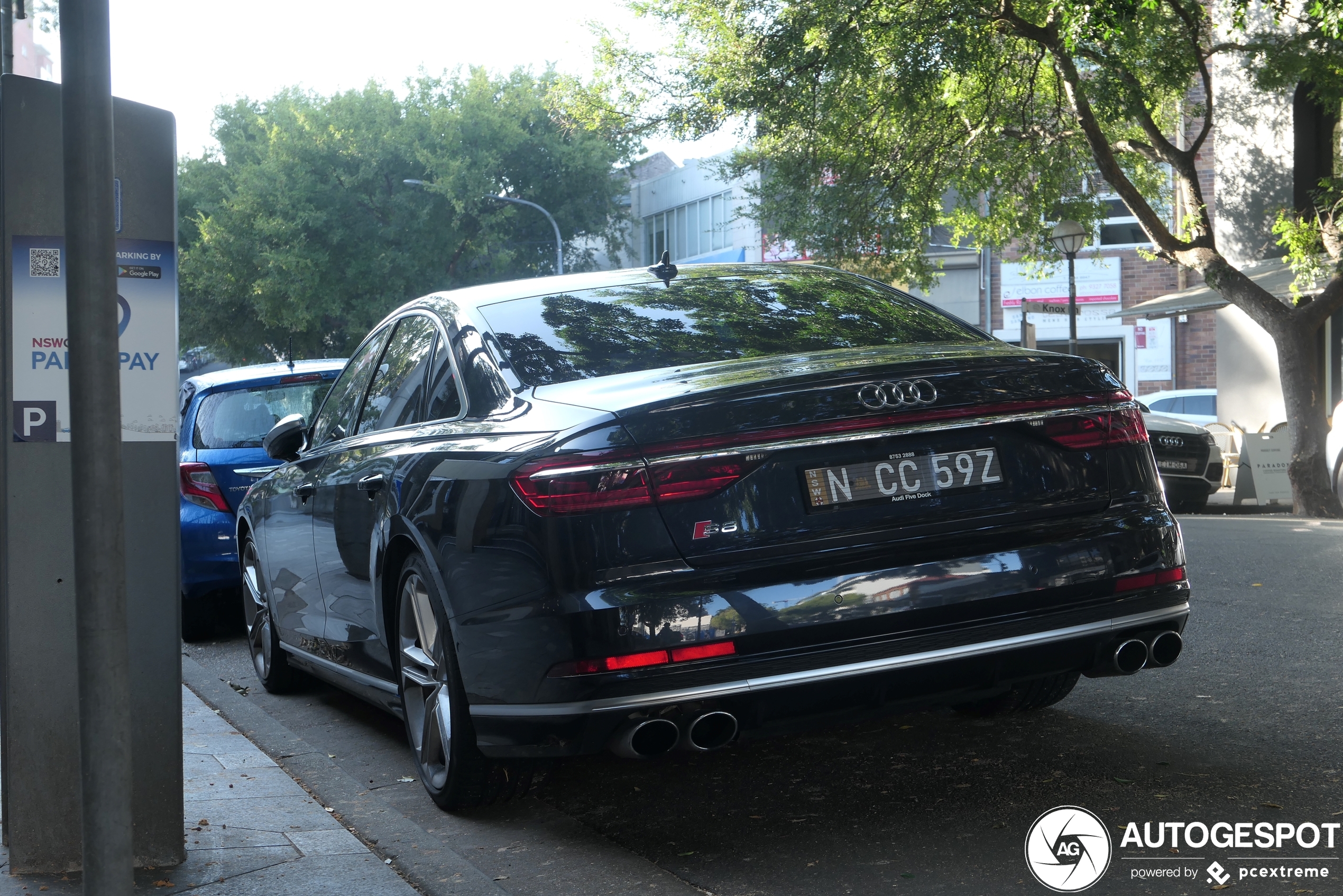 Audi S8 D5