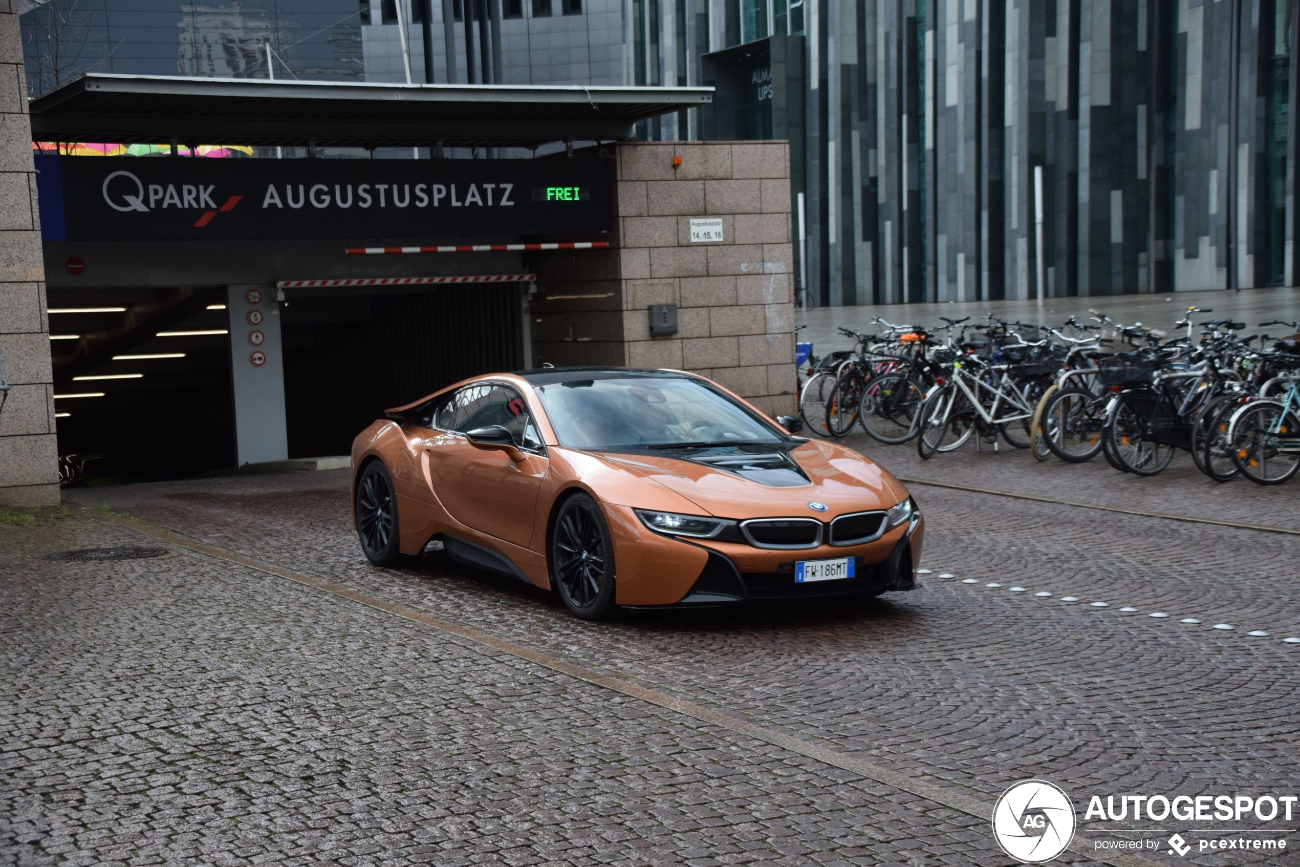 BMW i8 2018