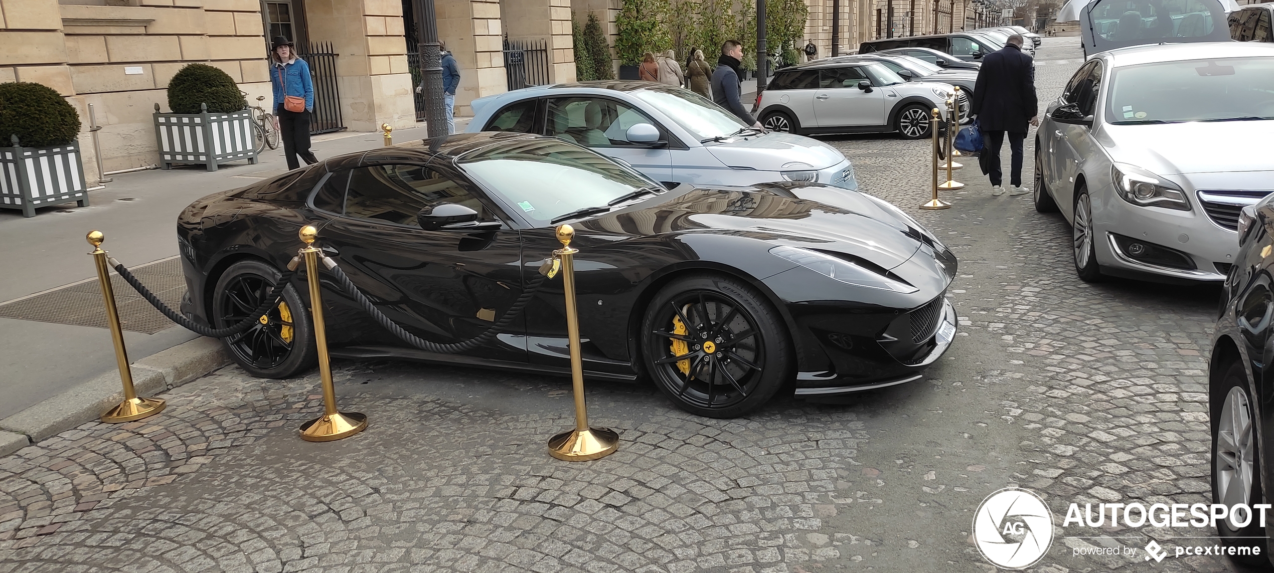 Ferrari 812 GTS