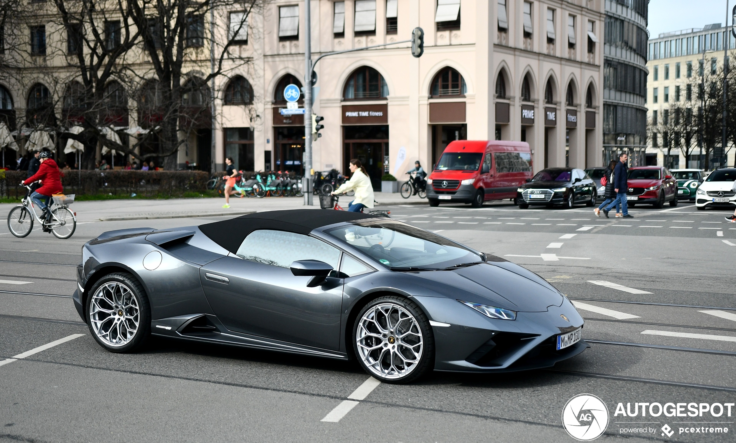 Lamborghini Huracán LP610-2 EVO RWD Spyder