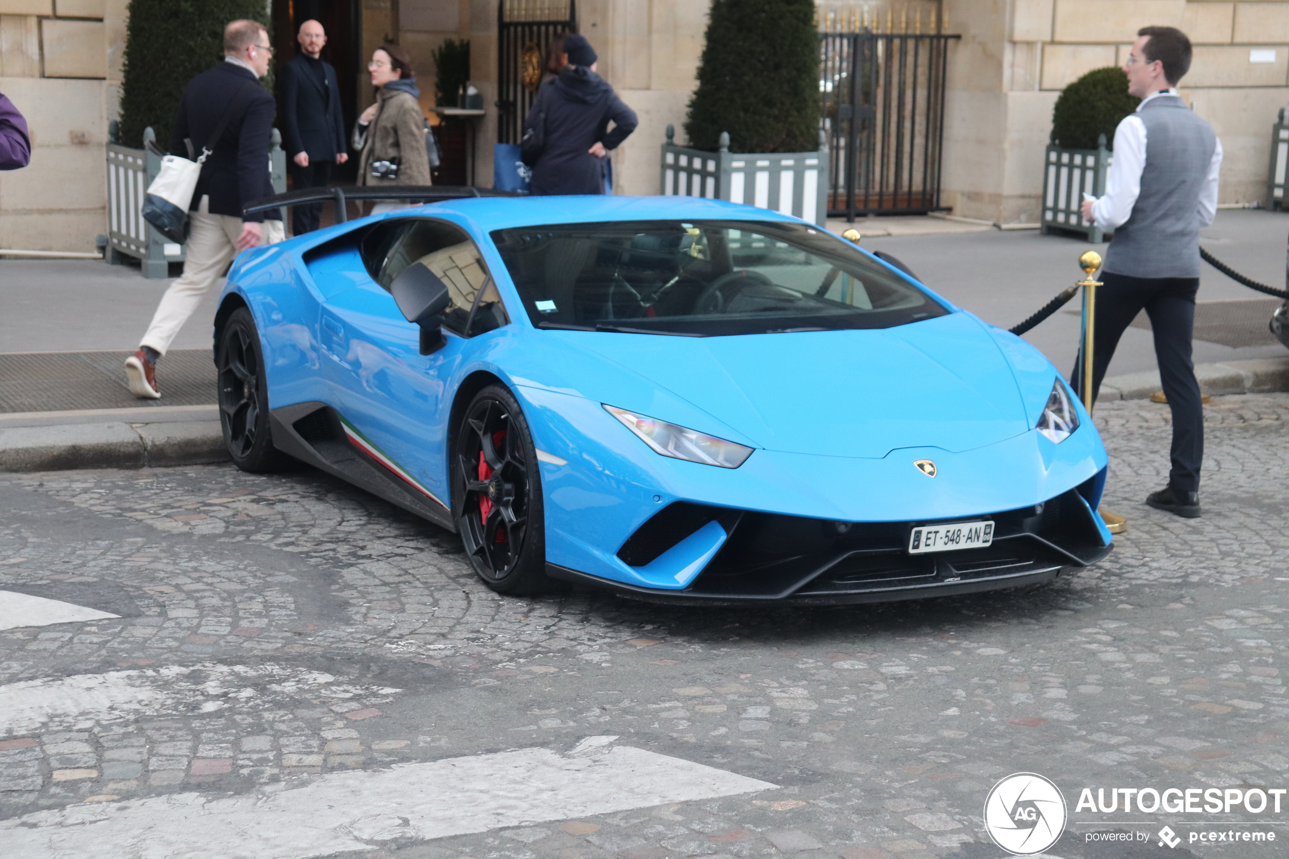 Lamborghini Huracán LP640-4 Performante