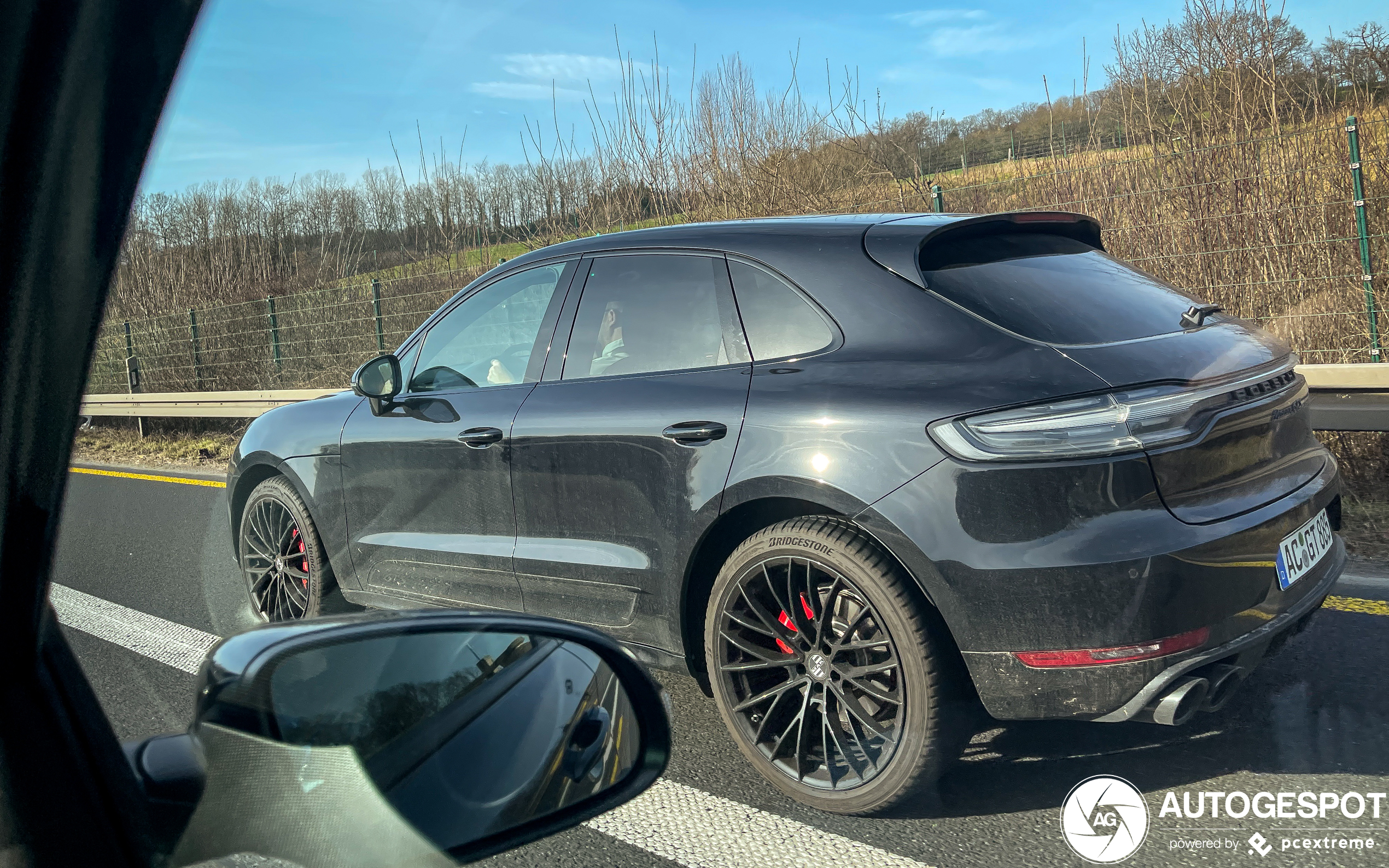 Porsche 95B Macan GTS MkII