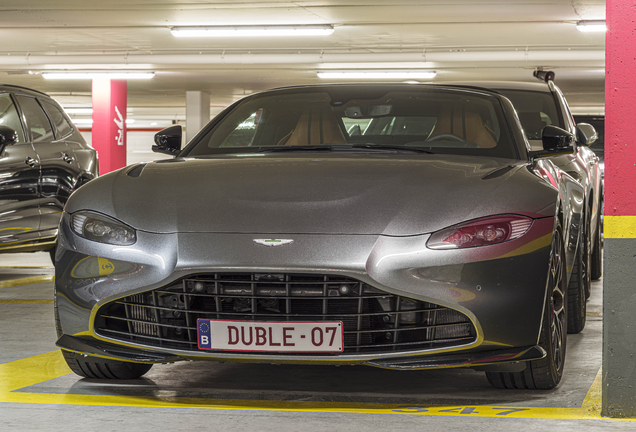 Aston Martin V8 Vantage Roadster 2020