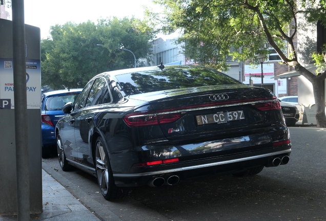 Audi S8 D5