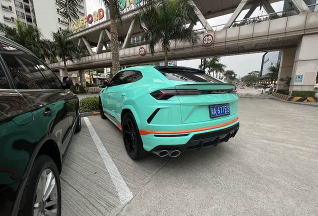 Lamborghini Urus