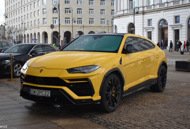 Lamborghini Urus