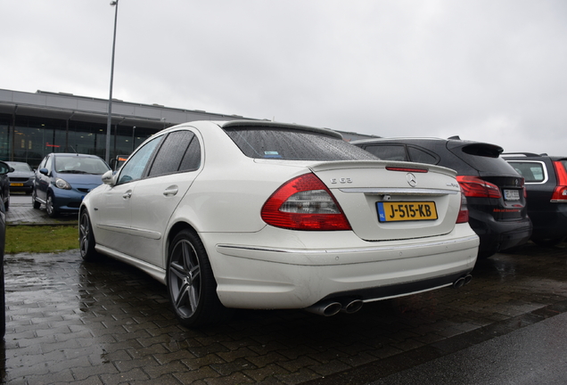 Mercedes-Benz E 63 AMG