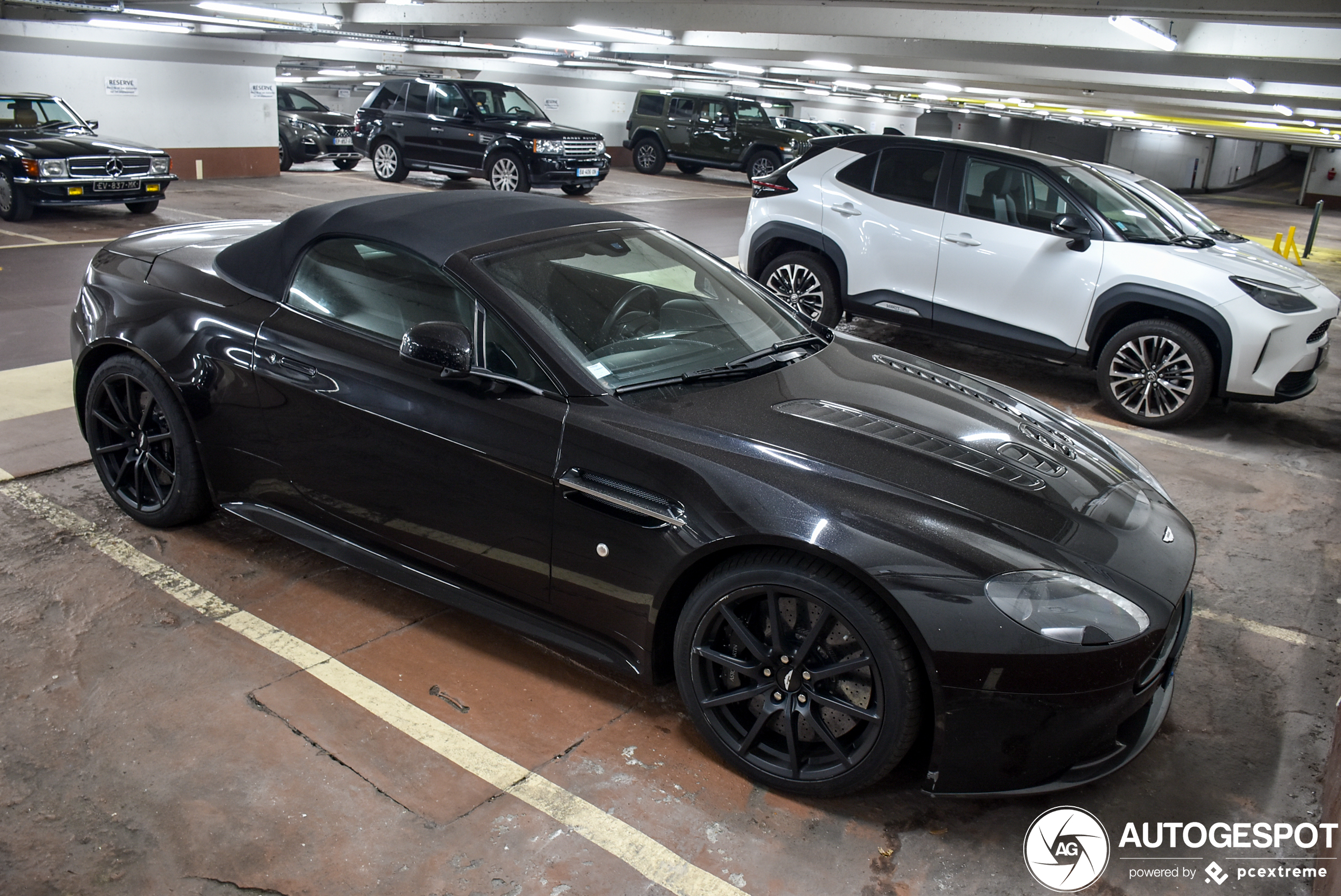 Aston Martin V12 Vantage S Roadster