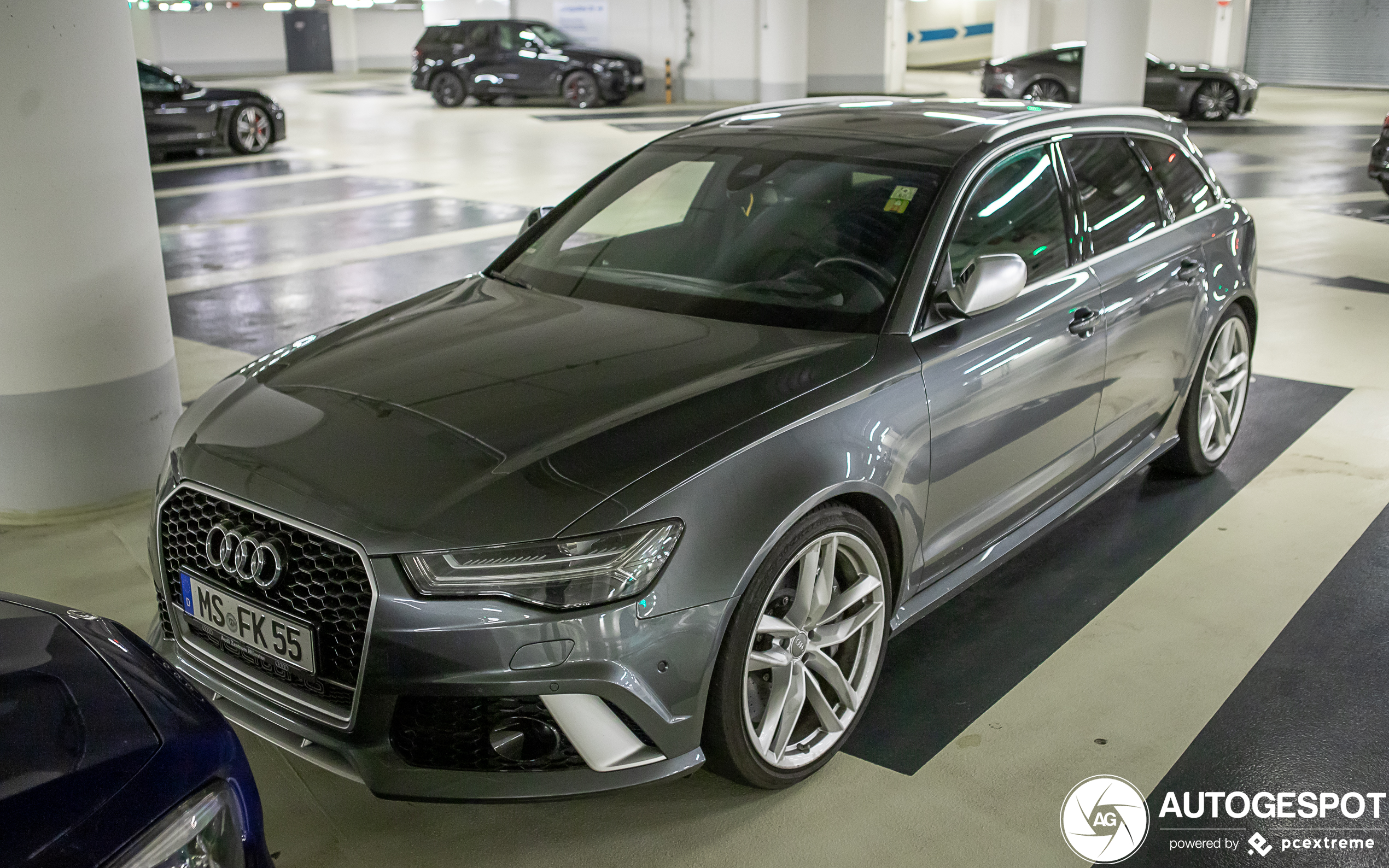 Audi RS6 Avant C7 2015