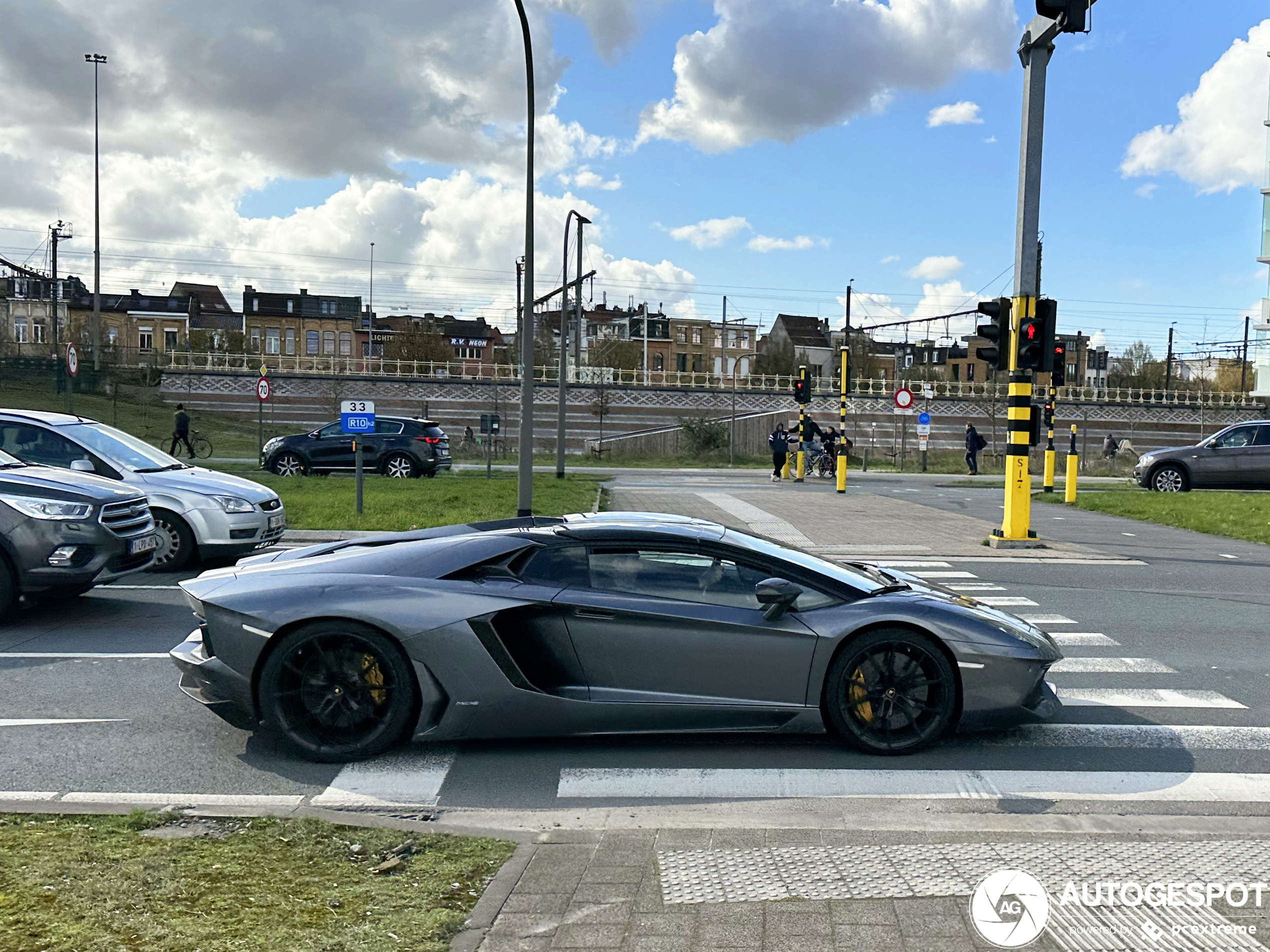 Lamborghini Aventador LP700-4 Roadster