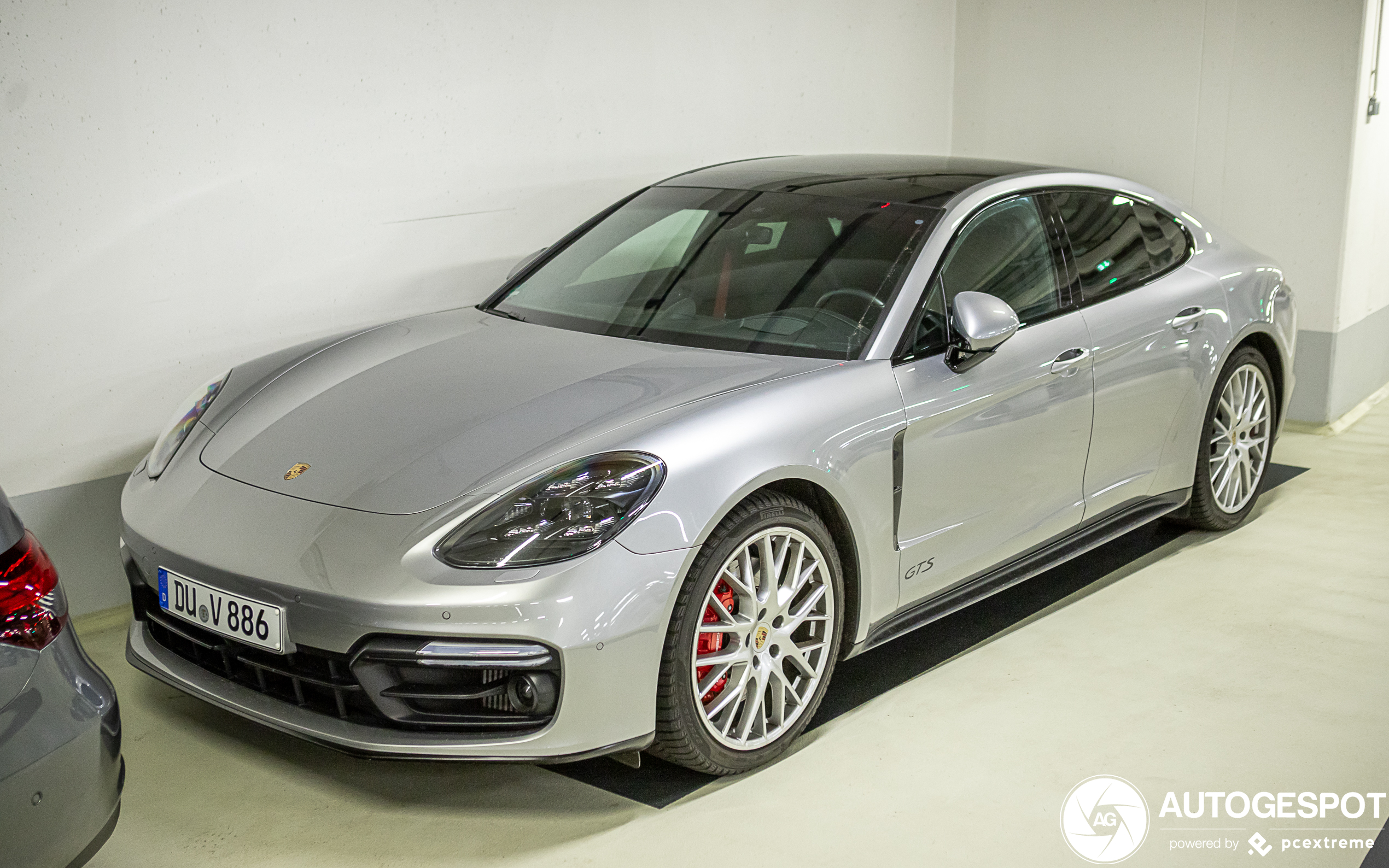 Porsche 971 Panamera GTS MkI