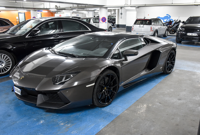 Lamborghini Aventador LP700-4 Roadster