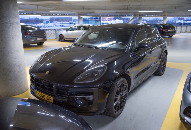 Porsche 95B Macan GTS MkII