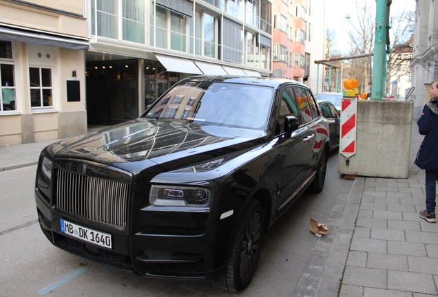 Rolls-Royce Cullinan Black Badge