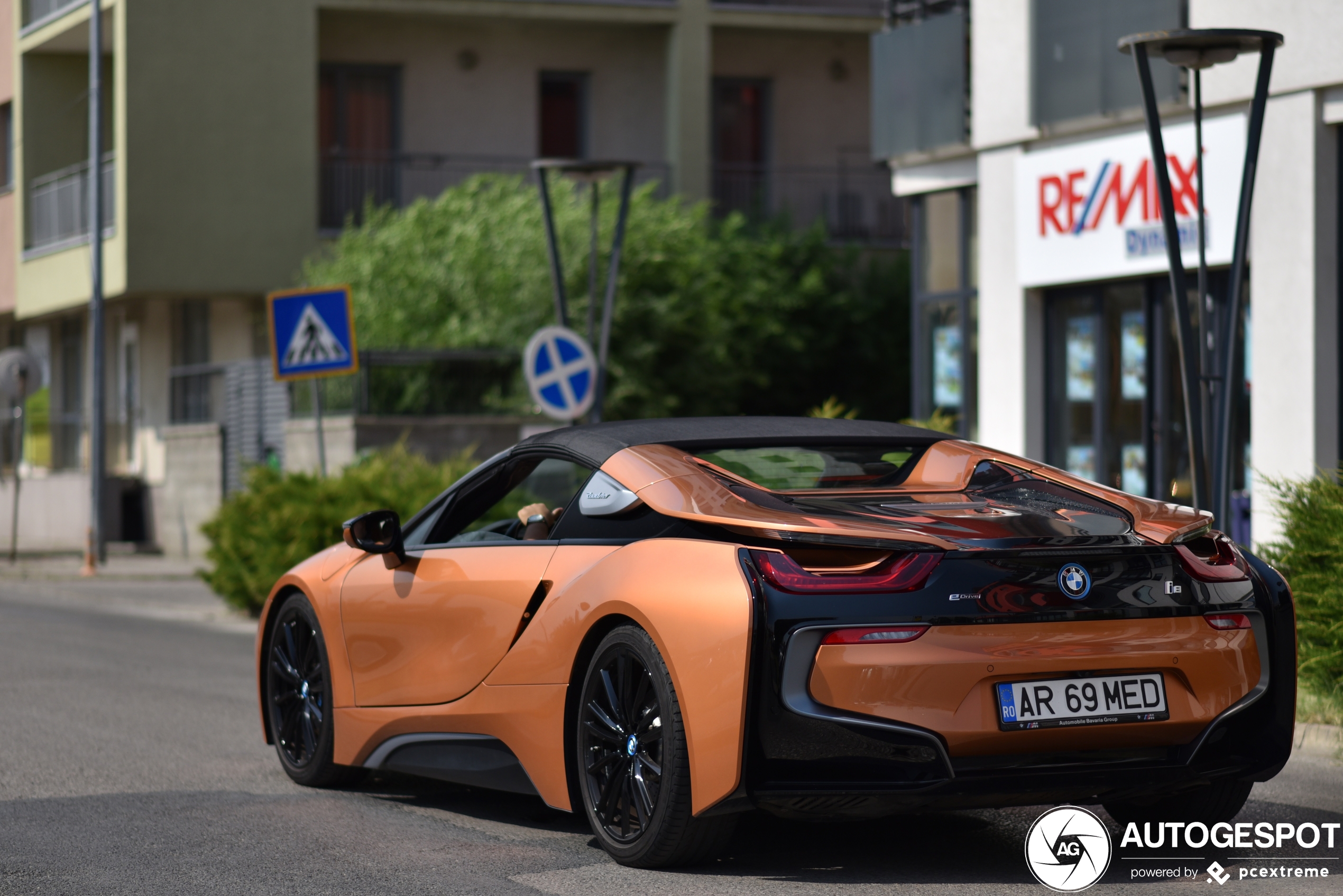 BMW i8 Roadster