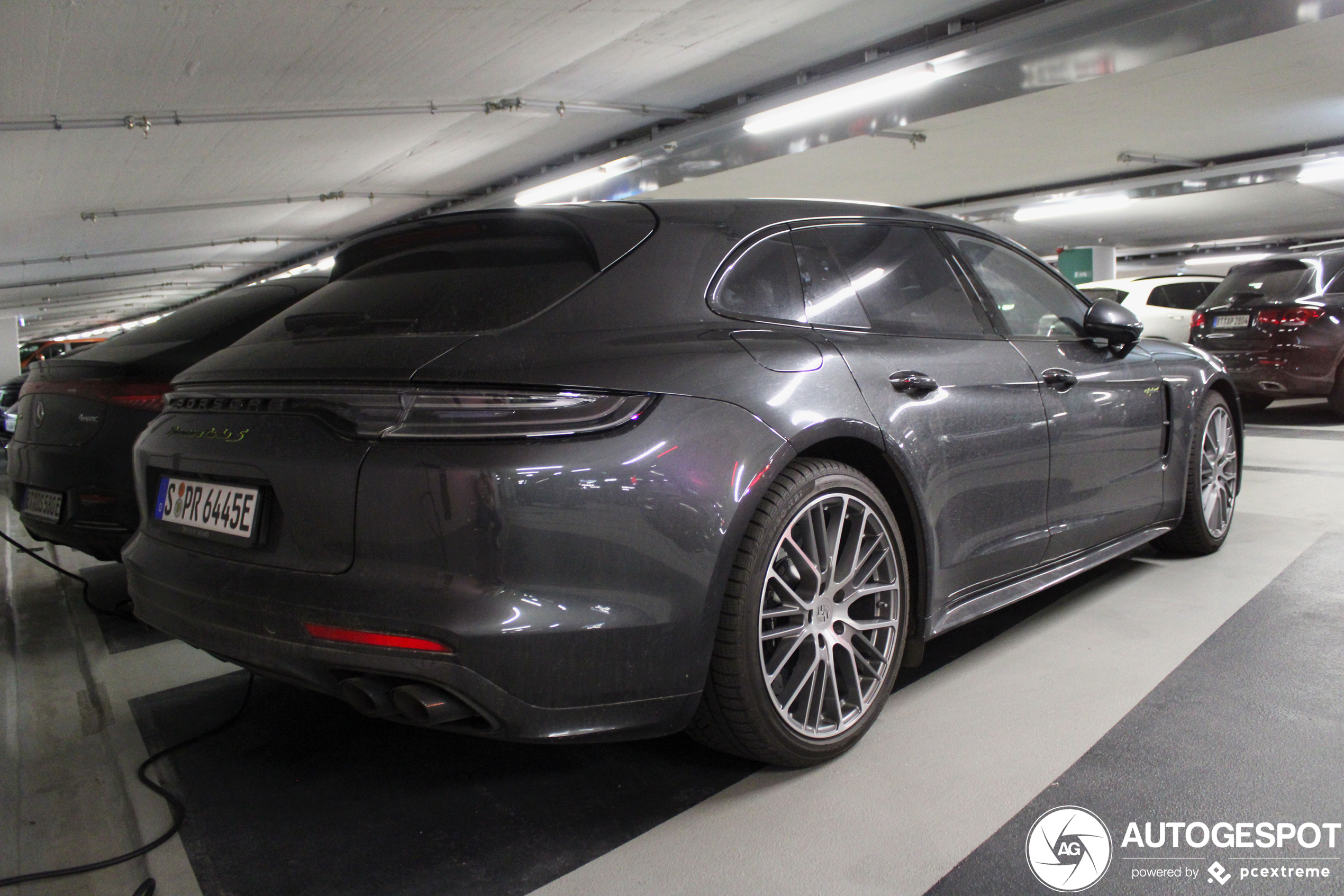 Porsche 971 Panamera Turbo S E-Hybrid Sport Turismo MkII