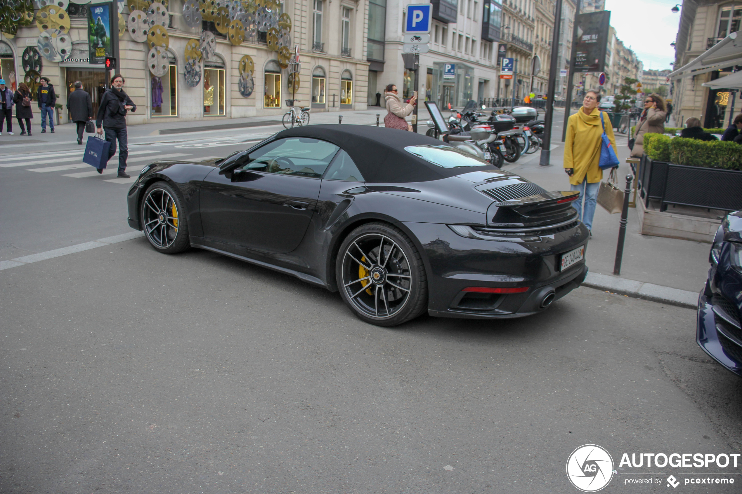 Porsche 992 Turbo S Cabriolet