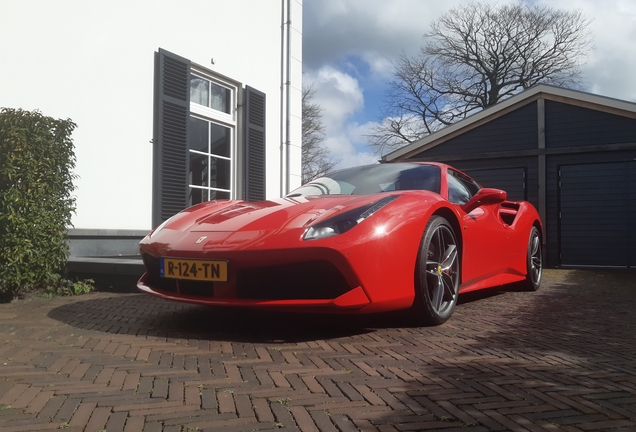 Ferrari 488 Spider